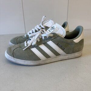 Adidas Gazelle IG5790 Silver Green White Gum Women’s Size 8
